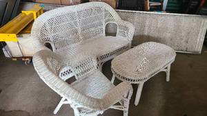 Set of painted white wicker furniture