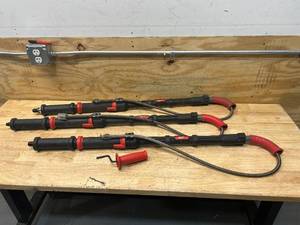 lot 39 image: MILWAUKEE Lot of 3- Trap Snakes
