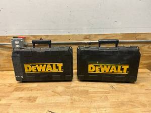 lot 45 image: DEWALT Lot of 2- DWH050K Dust Extractor Kits