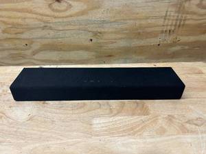 lot 49 image: VIZIO 2.0 Home Theater Sound Bar  soundbar-front  Back Closeup View  soundbar-close-up VIZIO 2.0 Home Theater Sound Bar  SB2020n-J6