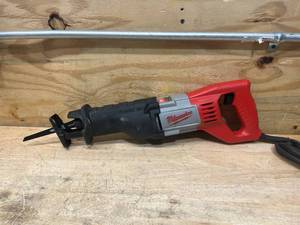 lot 113 image: MILWAUKEE Zawzall Reciprocating Saw