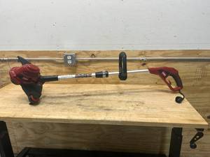 lot 114 image: TORO 14 in. 5 Amp Corded String Trimmer