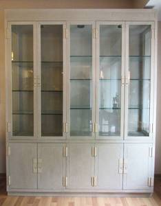 Henredon China Hutch