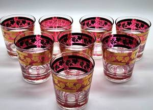 lot 7 image: Vintage Moroccan Glass Teacups