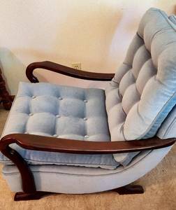 lot 67 image: Vintage Platform Blue Upholstered Rocking Chair