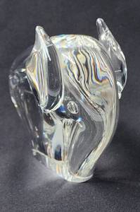 lot 149 image: Steuben Crystal Elephant Figurine