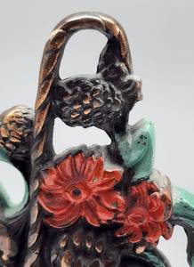 lot 175 image: Unique Antique Flower Basket Door Stop