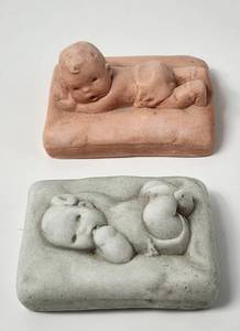 lot 166 image: Antique Catherine McCullough Kewpie Plaques & Trio of Kewpie Dolls With Attitude