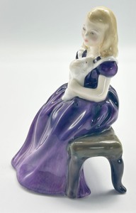 lot 156 image: Royal Doulton Affection HN2236 Porcelain Figurine