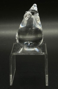 lot 306 image: Vintage Handblown Glass Mouse Paperweight Figurine