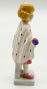 lot 273 image: Royal Doulton Erminie M40 Porcelain Figurine