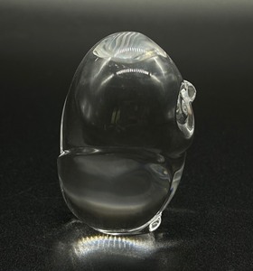 lot 301 image: Steuben Crystal Owl Figurine