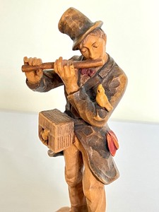 lot 139A image: Vintage Anri Hand Carved Wooden Flute Player Figurine