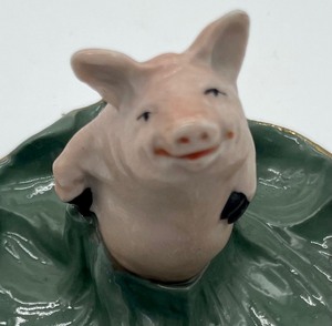 lot 316 image: Antique German Pig Fairing Pin Tray  Dish