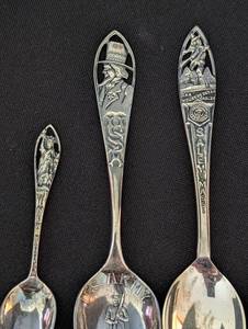 lot 361 image: Assorted Sterling Silver Souvenir Spoons