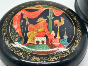 lot 415 image: Two Vintage Hand Painted Russian Lacquer Boxes