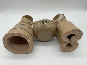 lot 120 image: Vintage Ceramic Folk Art Style Piece