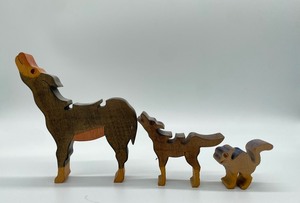 lot 106 image: Adorable Vintage Wood Stacking Animals