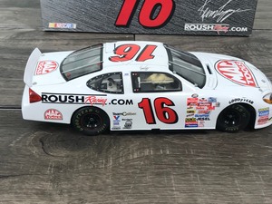 lot 13 image: 2000 Nascar Team Caliber Kevin Lepage Ford Taurus Mac Tools  Roush Racing 124 scale die cast stock car
