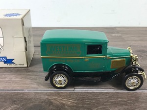 lot 28 image: Spec Cast Westling Manufacturing Model A Delivery Van 125 Scale die cast coin bank