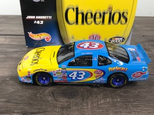lot 86 image: 1999 Nascar Hot Wheels Crews Choice John Andretti Grand Prix #43  Cheerios 124 scale die cast stock car