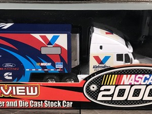 lot 90 image: 2000 Nascar Racing Champions Mark Martin #6 164 Scale Stock Car & Team Valvoline Racing Transporter 164 scale die cast