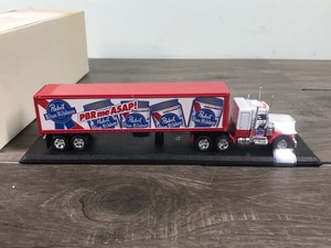 lot 105 image: 1997 Matchbox The North American Brewmasters Collection Pabst Blue Ribbon Peterbilt 1100 scale die cast
