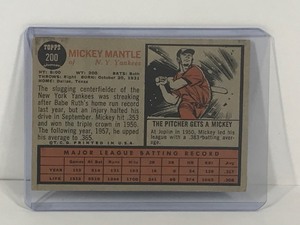 lot 174 image: 1962 Topps Mickey Mantle Baseball Card #200