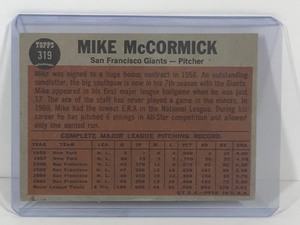 lot 351 image: 1962 Topps Baseball Card Mike McCormick Shows his Stuff #319