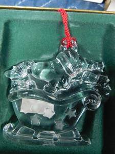 lot 237 image: 2 Marquis Charlie Brown collection ornaments