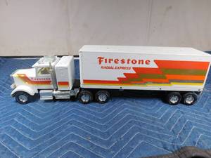 lot 268 image: Metal Radial Express semi and trailer