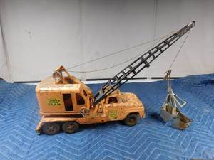 lot 270 image: Vintage State Hwy Dept. mobile clam truck