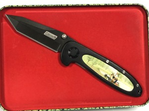 lot 465 image: Coleman Knife Gone Fishing in Tin Holding Case