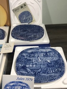lot 479 image: Lot of Collectors Plates