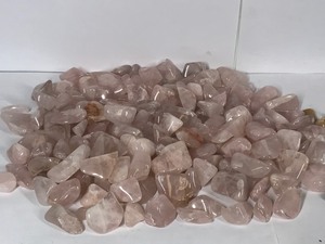 lot 492 image: Lot of polished rocks