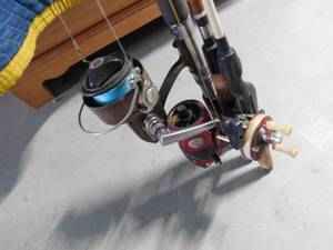 lot 318 image: 3Rods and reels