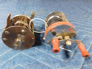 lot 325 image: 2 Vintage  reels