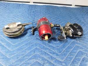 lot 331 image: 3 Vintage reels
