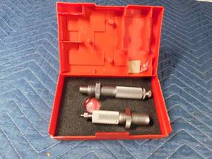 lot 340 image: 300 Winchester mag die set