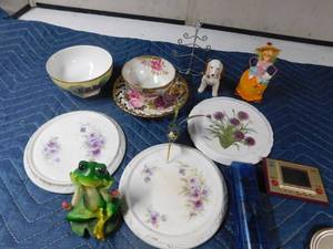 lot 534 image: Cup and saucer, bowl, nic nacs and more