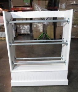 lot 40 image: Chic Country ShelfStorage