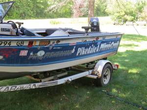 lot 1 image: 1992 Mirocraft 16 2 Boat with 70HP 2 Stroke Evinrude and1992 Kara Boat Trailer