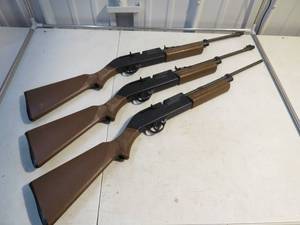 lot 7 image: Three 760 Pumpmaster 0177 Cal. BB Guns