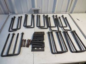 lot 23 image: Ford Rear Axle U-Bolt Kit - 4L3Z-4C088-BA