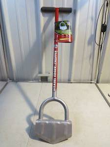 lot 17 image: Garden Weasel Lawn Edger