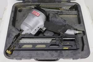 lot 13 image: SENCO SFN40 Finish Nailer