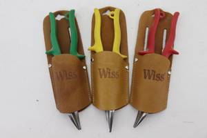 lot 63 image: Wiss Tin Snips Set