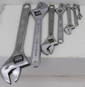 lot 67 image: Set of Crescent Wrenches