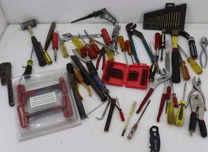 lot 73 image: Hand Tools