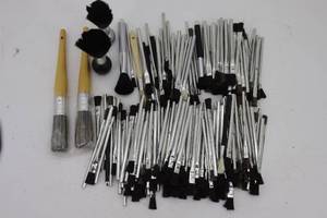 lot 89 image: Brushes